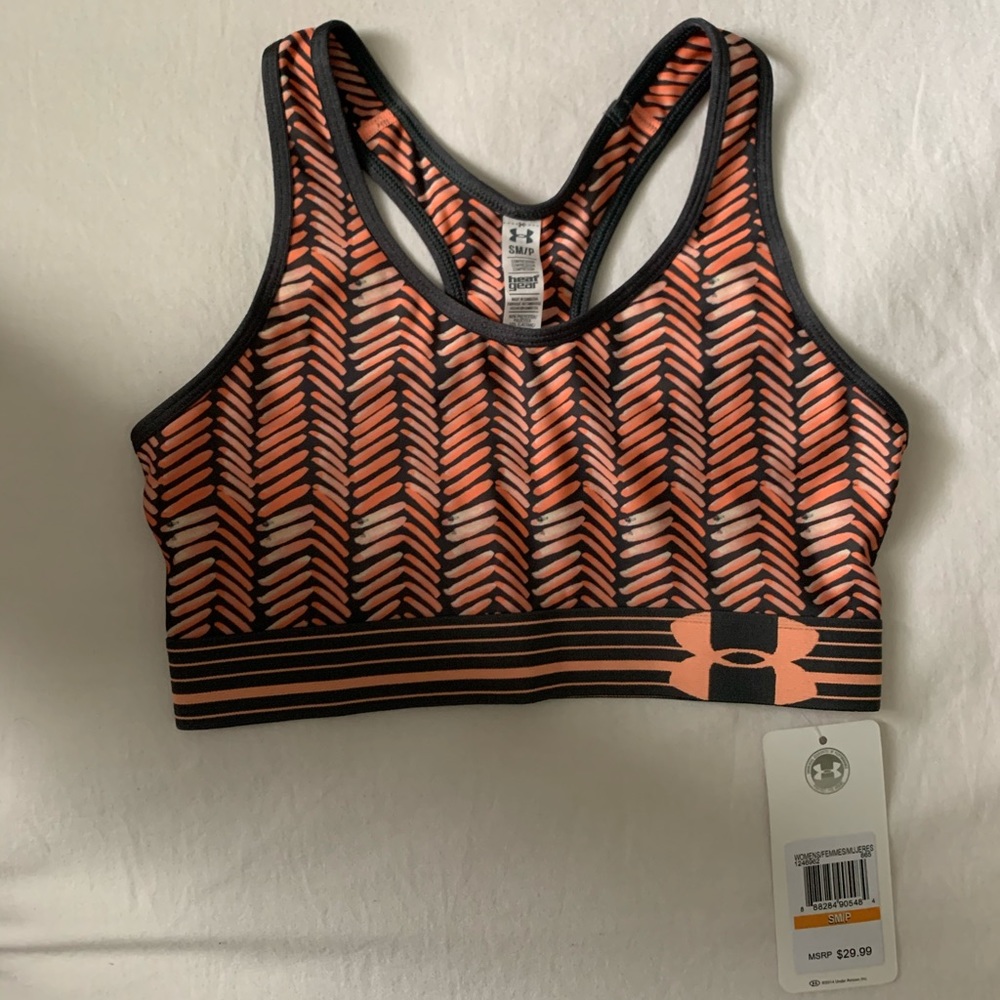 ✨Under armour compression sport bra